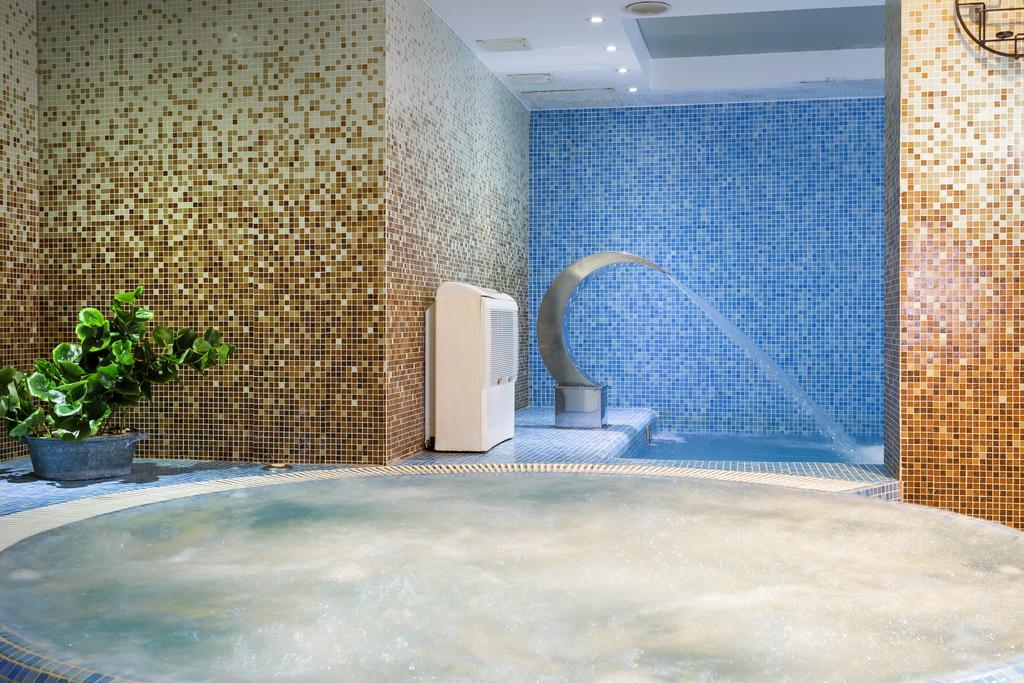 Alka Hotel Palanga Ruang foto