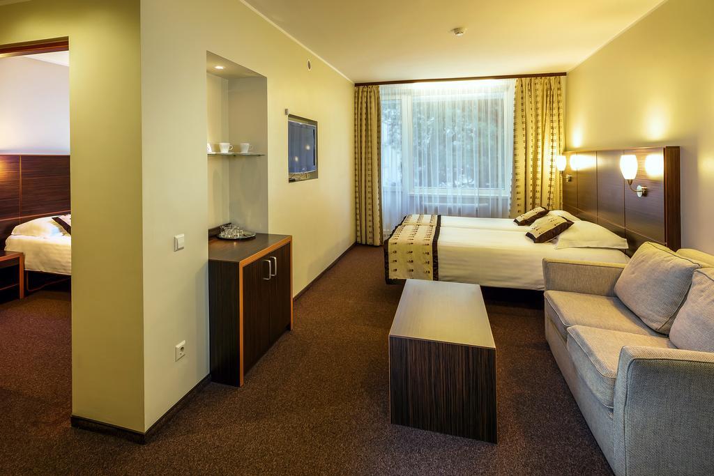 Alka Hotel Palanga Bagian luar foto