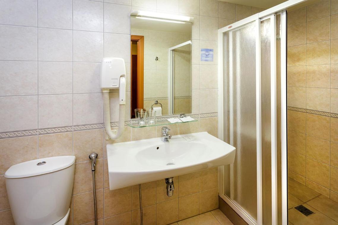 Alka Hotel Palanga Bagian luar foto